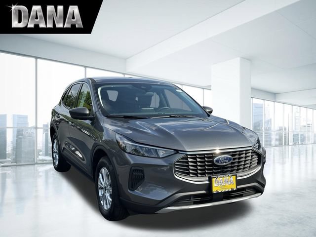 Certified 2023 Ford Escape Active AWD/4WD image 1