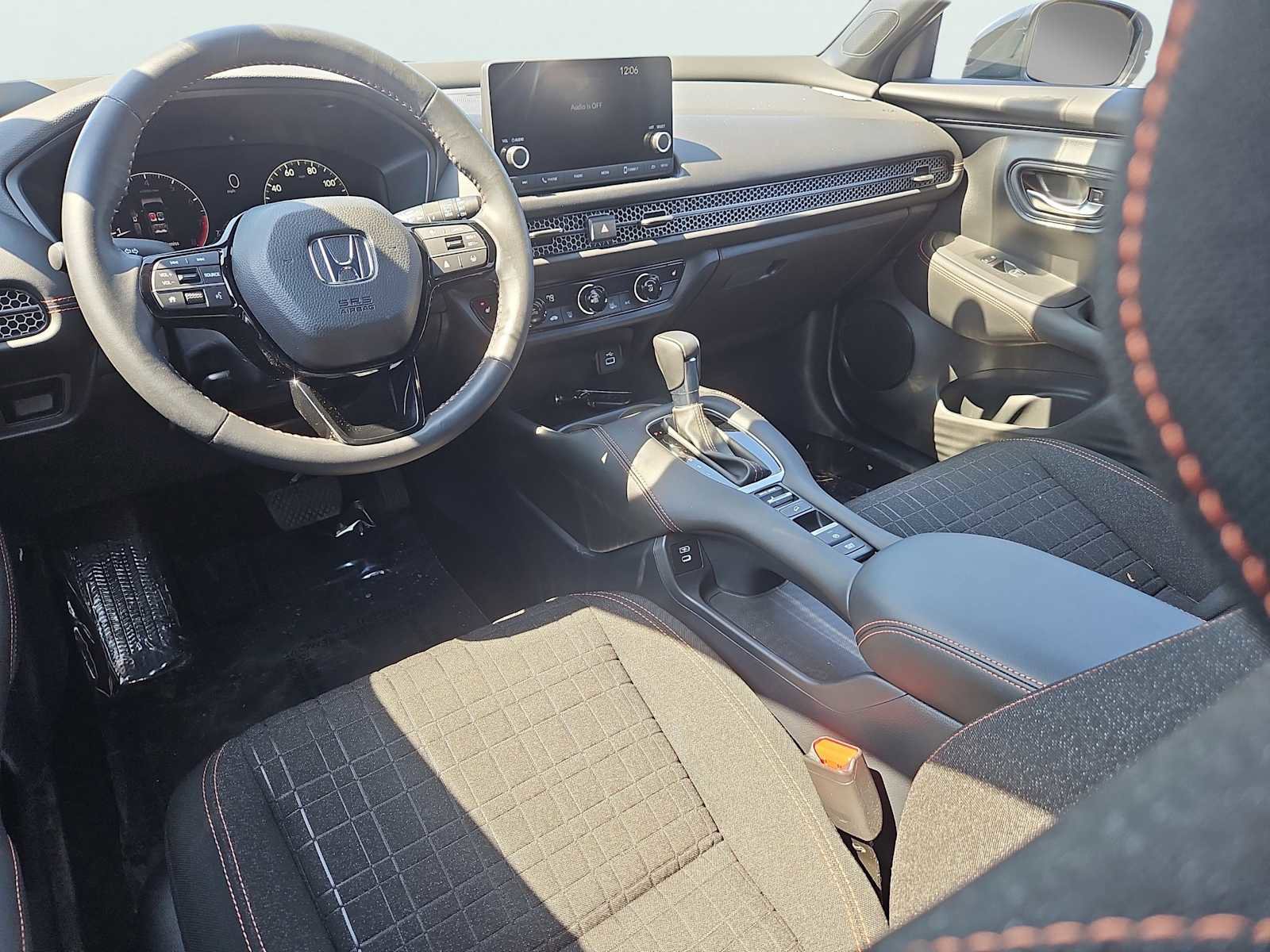 Certified 2024 Honda HR-V Sport image 11