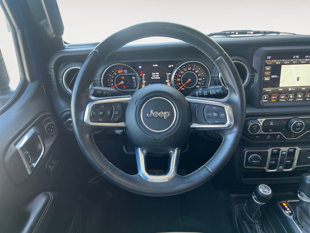 Used 2018 Jeep Wrangler Unlimited Sahara AWD/4WD image 12