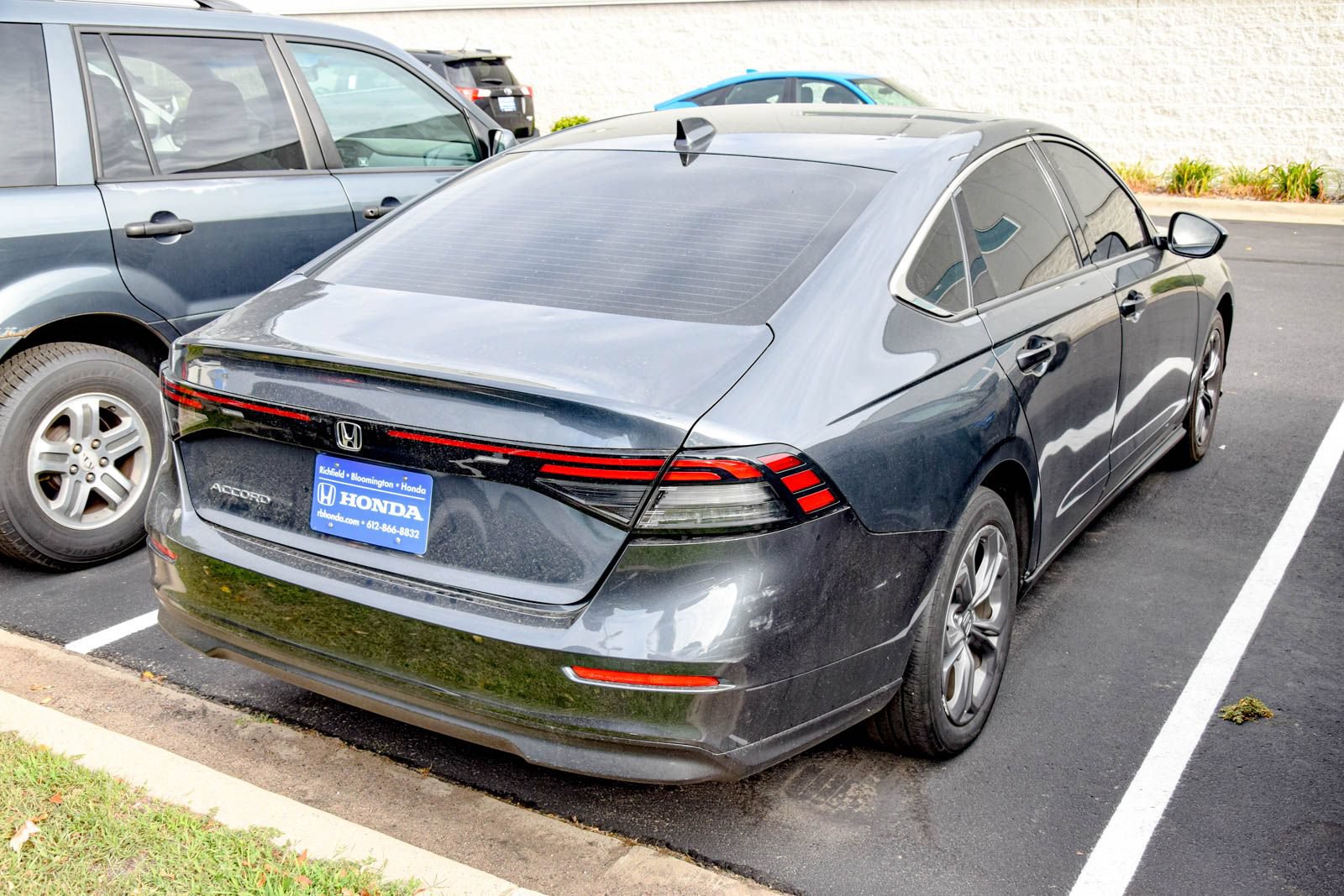 Used 2023 Honda Accord EX image 5