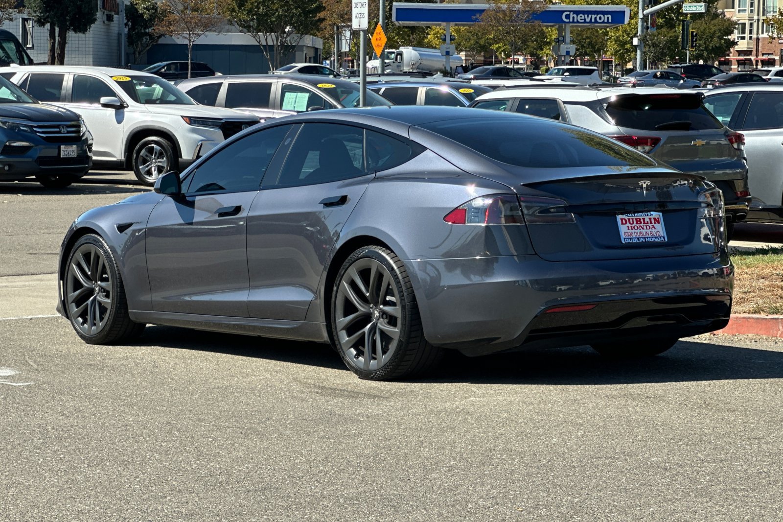 Used 2021 Tesla Model S Plaid AWD/4WD image 6