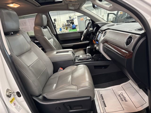 Used 2017 Toyota Tundra Limited w/ Limited Premium Package AWD/4WD image 29