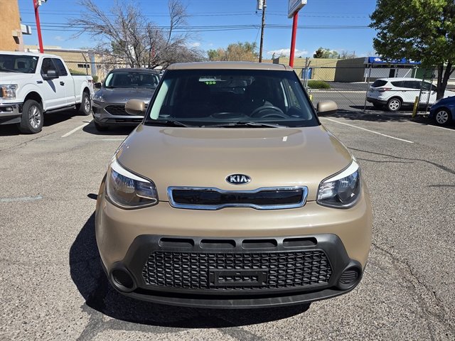 Used 2015 Kia Soul + FWD image 4