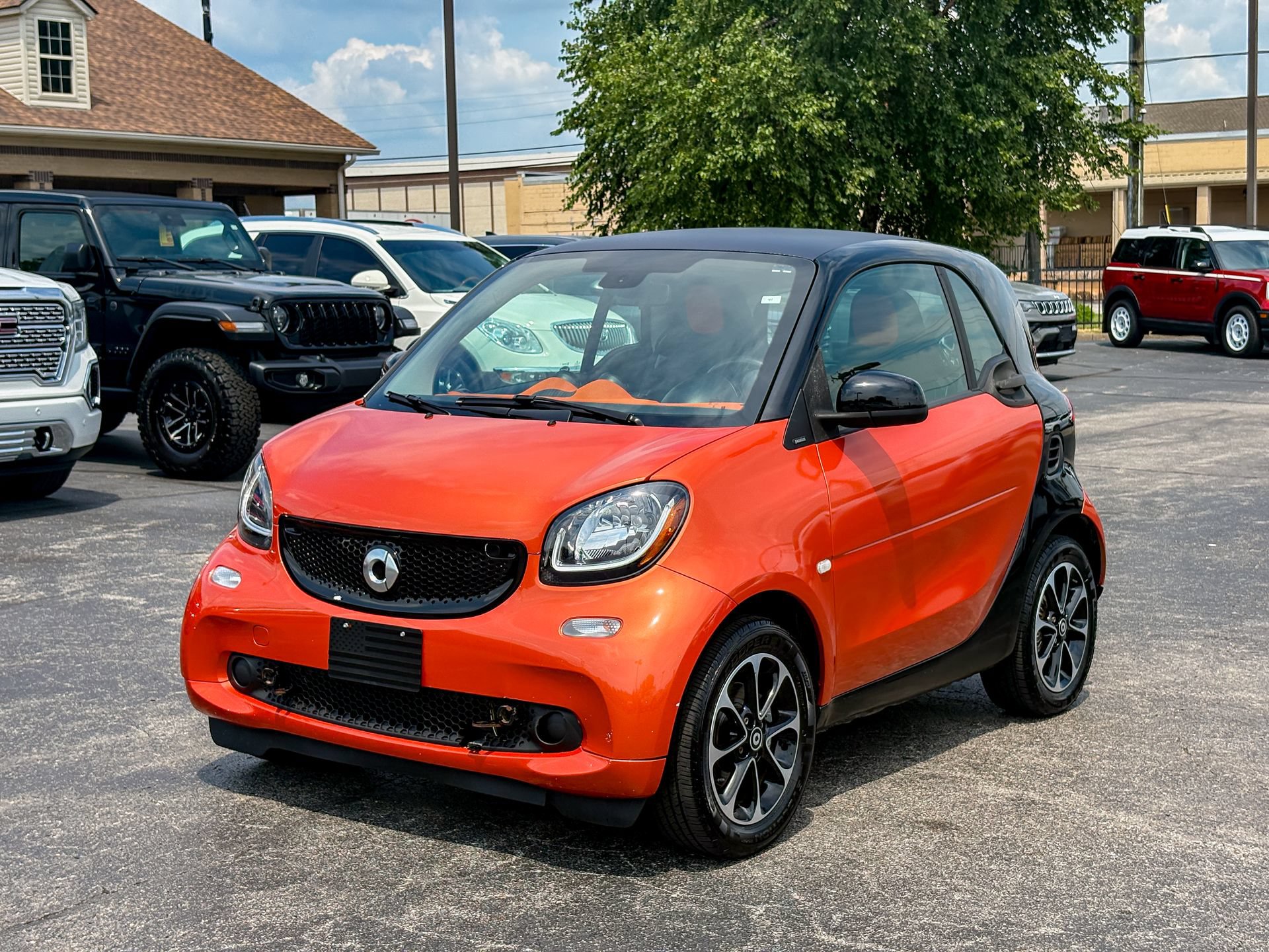 Used 2016 smart fortwo Coupe RWD image 3