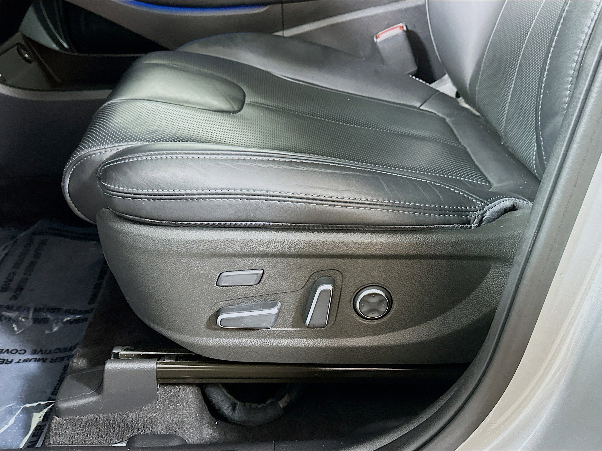 Certified 2023 Hyundai Santa Fe Calligraphy image 19