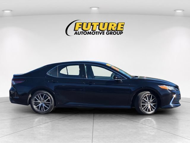 Certified 2024 Toyota Camry XLE w/ Cold Weather Package FWD image 4