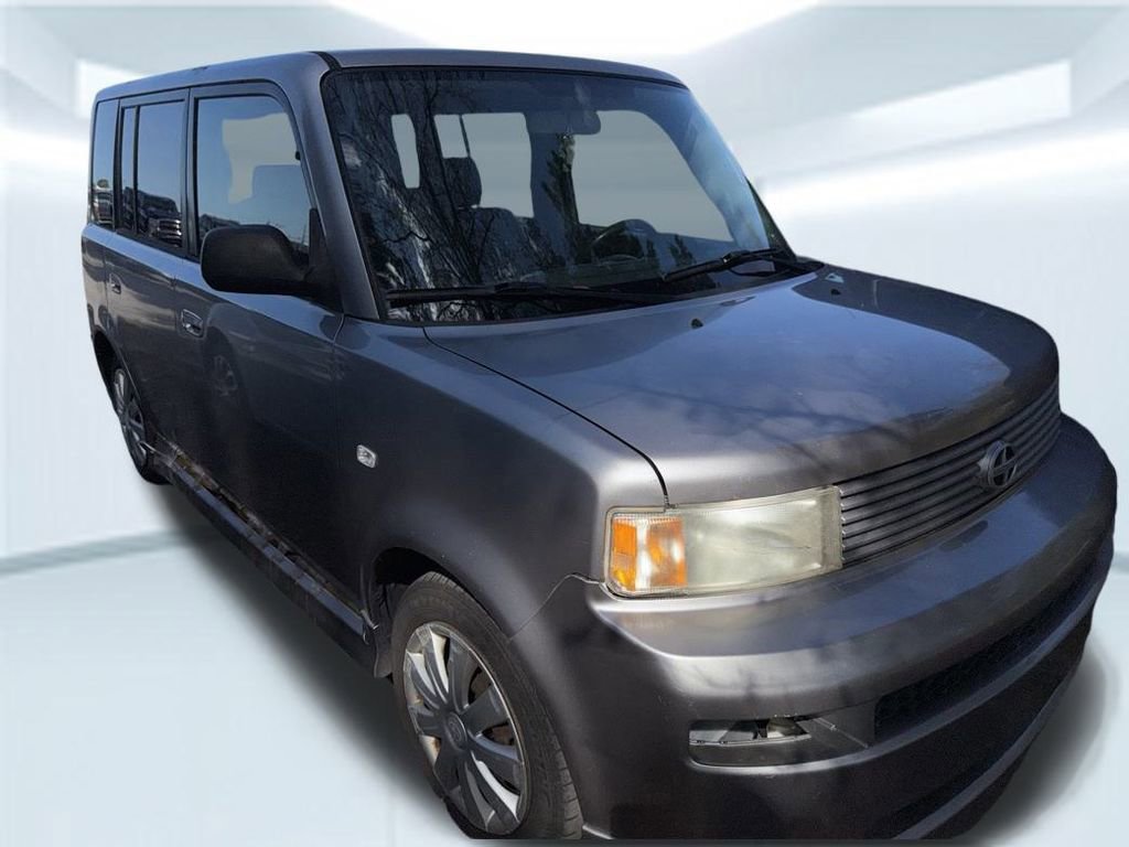 Used 2004 Scion xB image 5