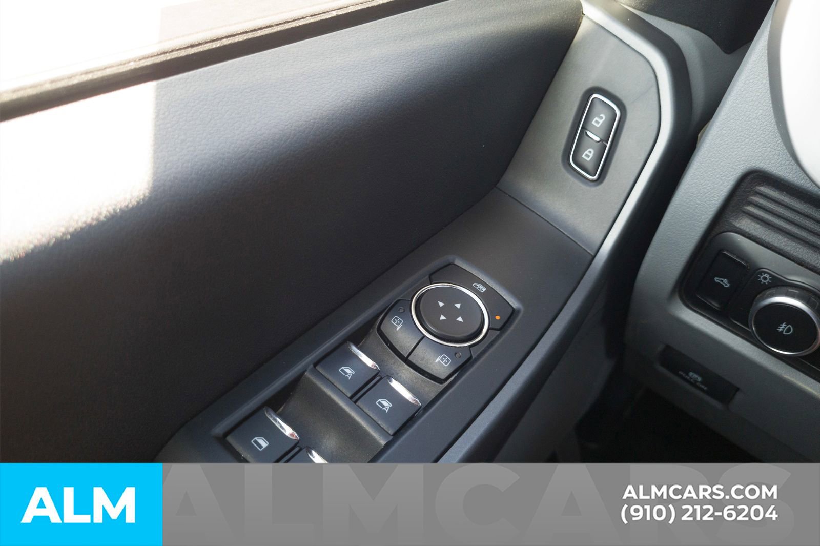 Used 2025 Ford F350 XLT image 31