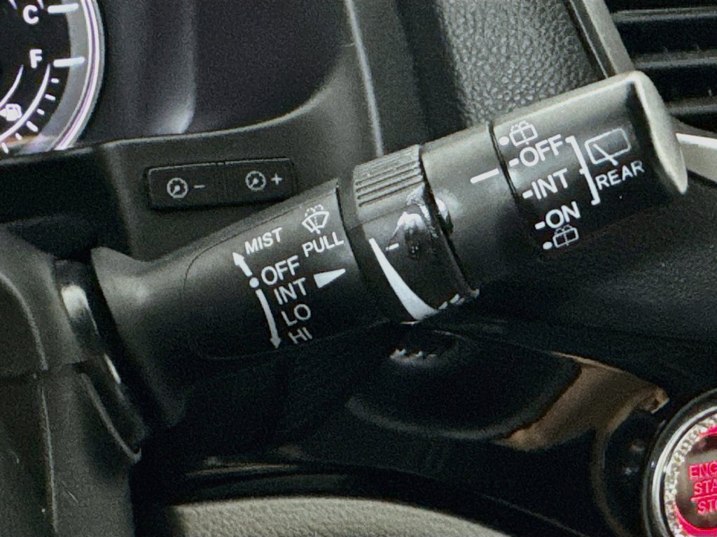 Used 2016 Honda Pilot Touring image 14