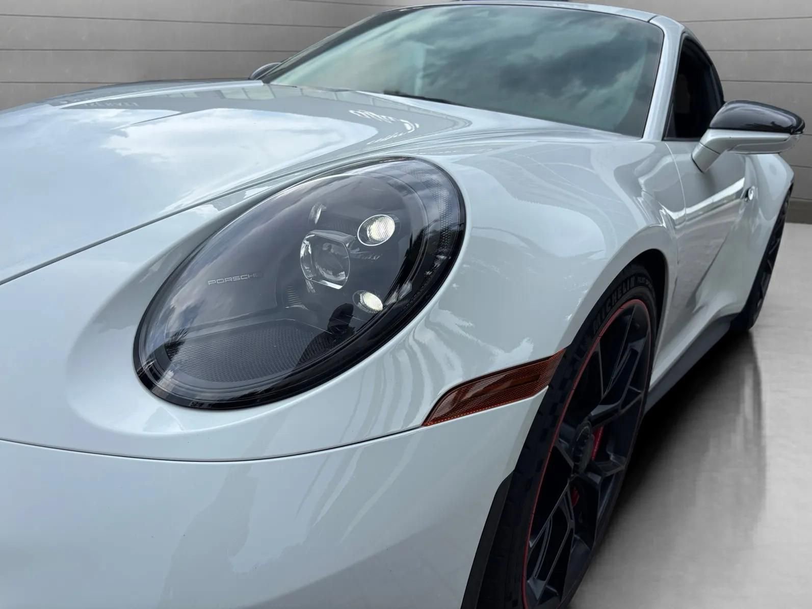 Used 2022 Porsche 911 GT3 image 33