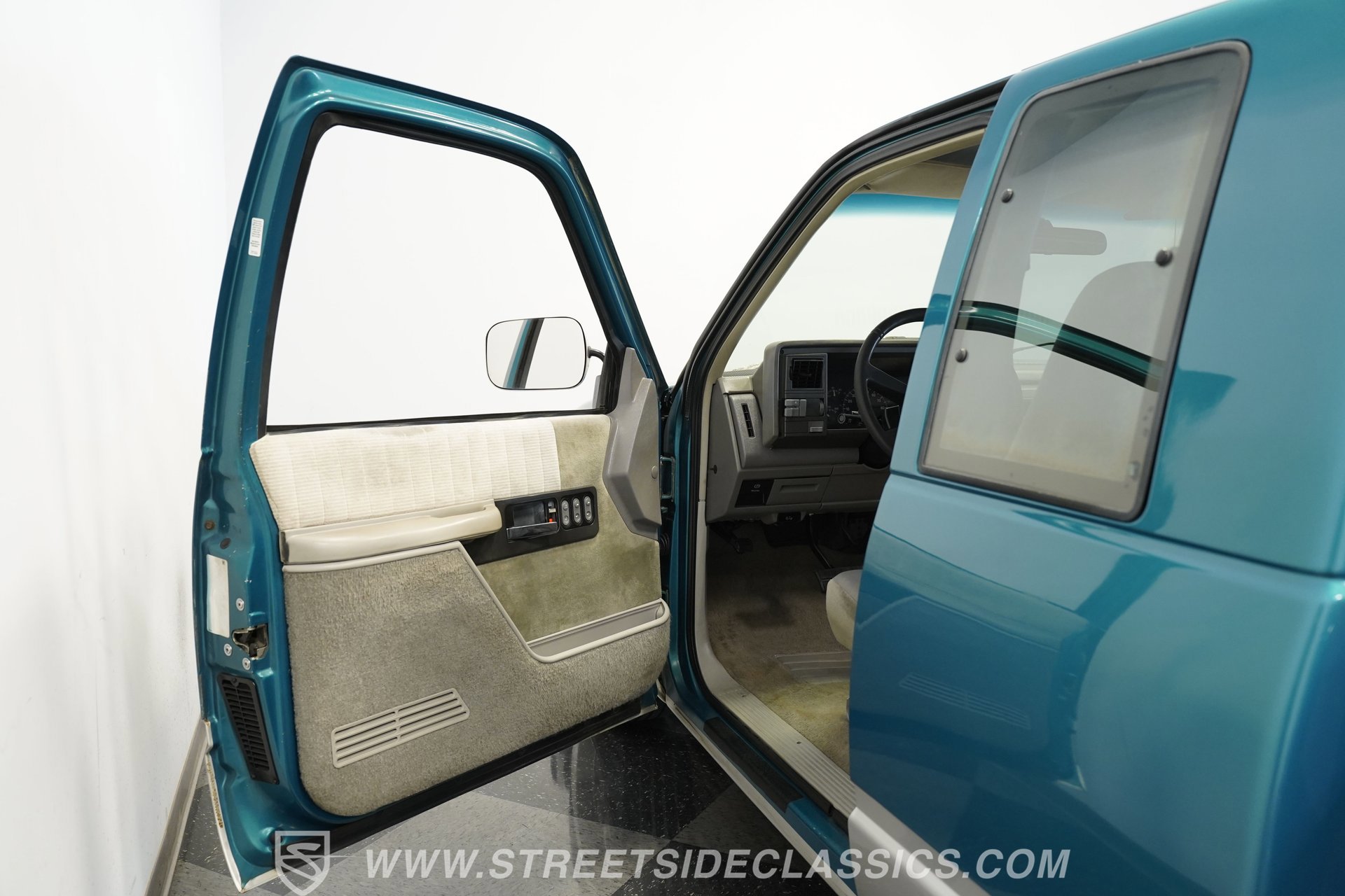 Used 1994 GMC Sierra 1500 2WD Extended Cab image 40