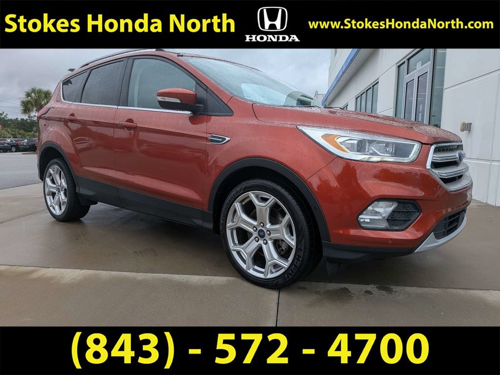 Used 2019 Ford Escape Titanium FWD image 2