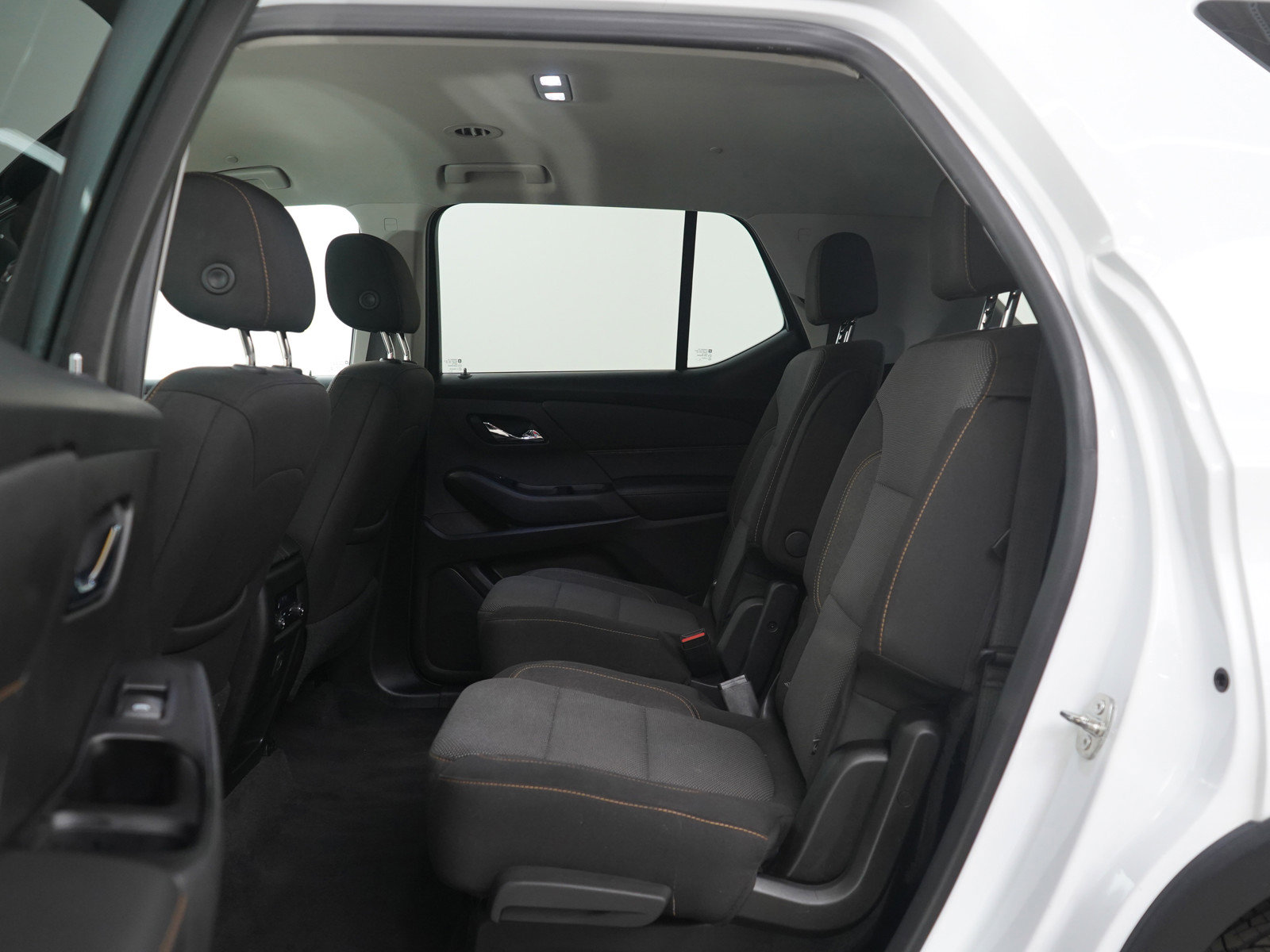 Used 2019 Chevrolet Traverse LT image 19