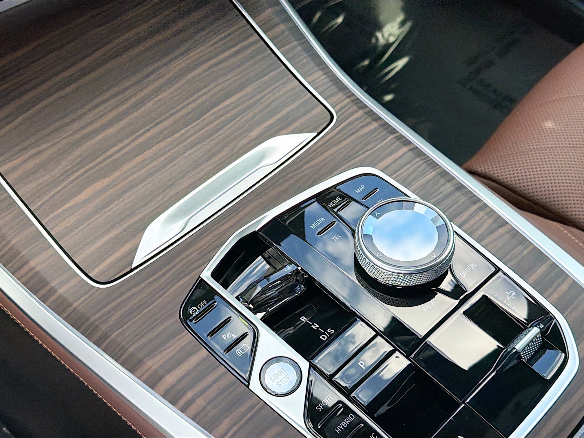 New 2026 BMW X5 xDrive50e w/ Executive Package image 29