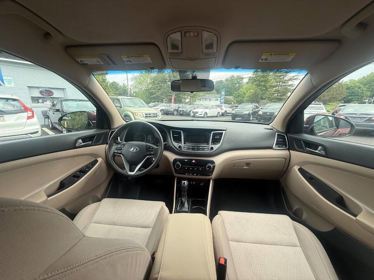 Used 2017 Hyundai Tucson SE FWD image 16