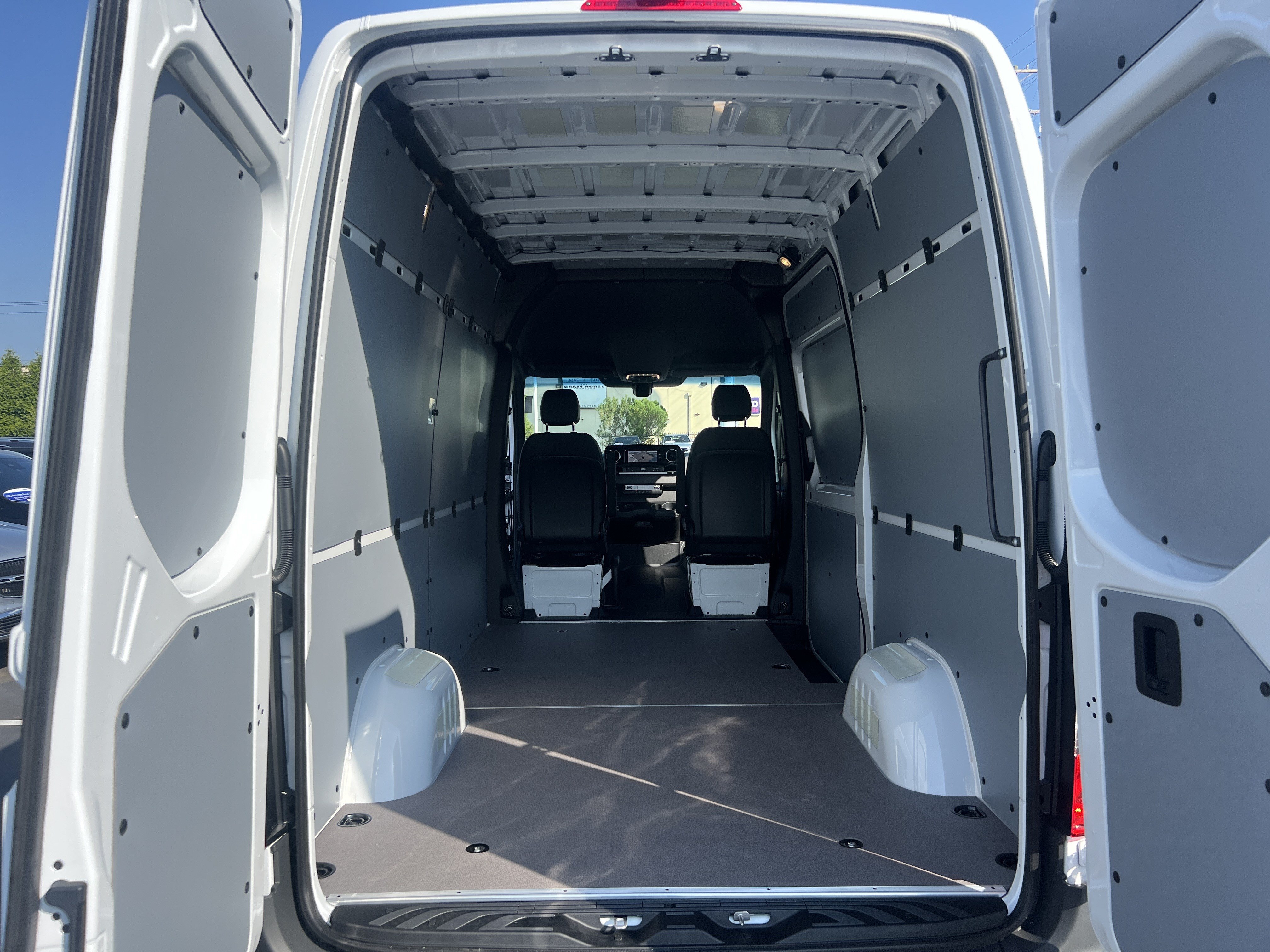 New 2026 Mercedes-Benz Sprinter 2500 image 30