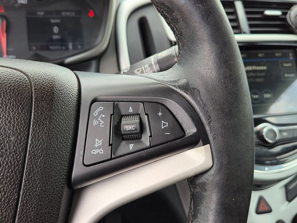 Used 2018 Chevrolet Sonic Premier FWD image 35
