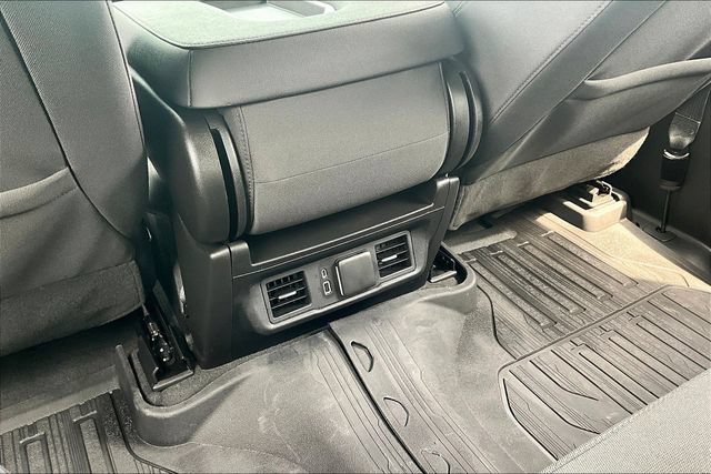 Used 2024 GMC Sierra 1500 SLE AWD/4WD image 11