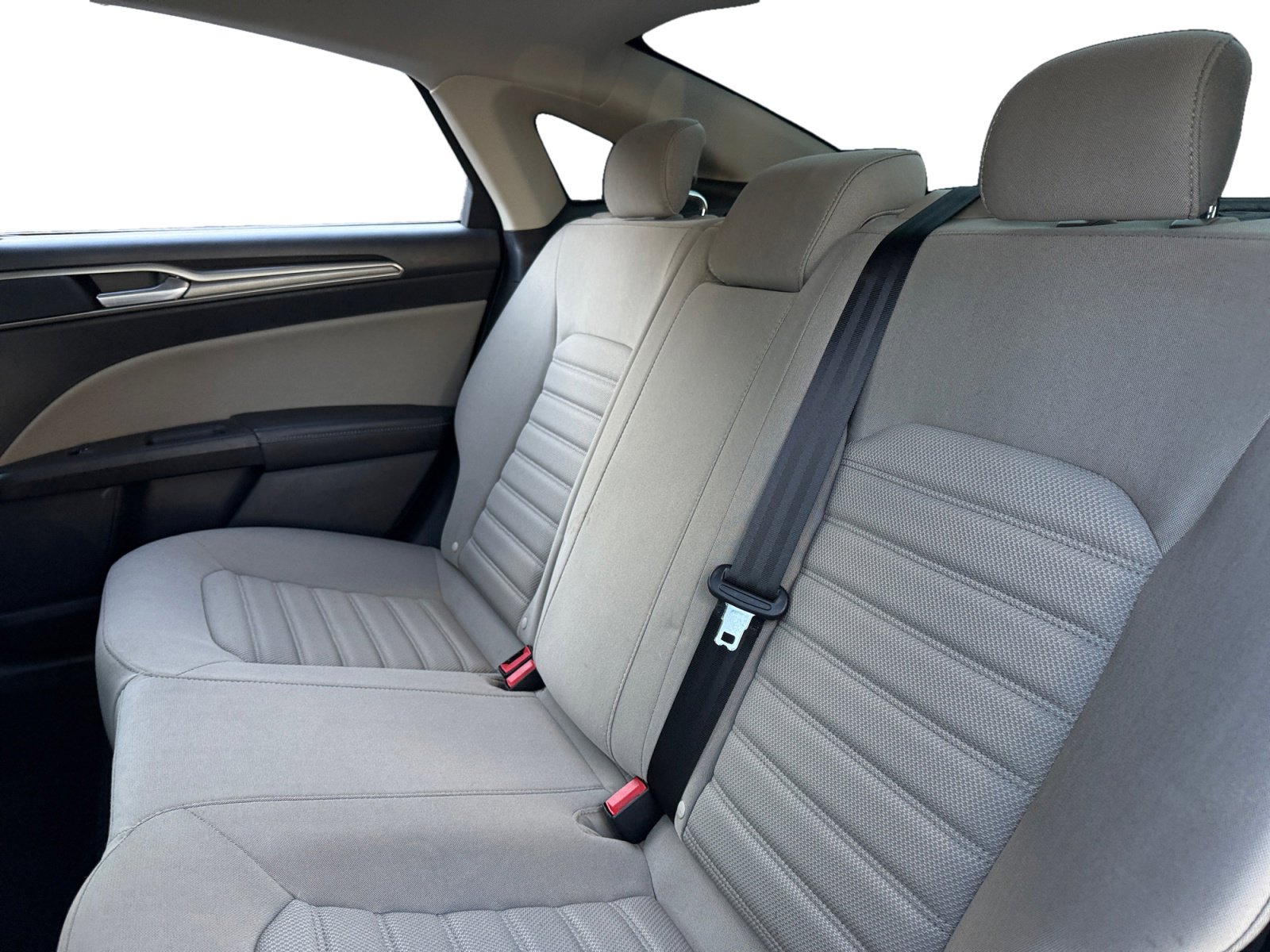 Used 2018 Ford Fusion S image 13