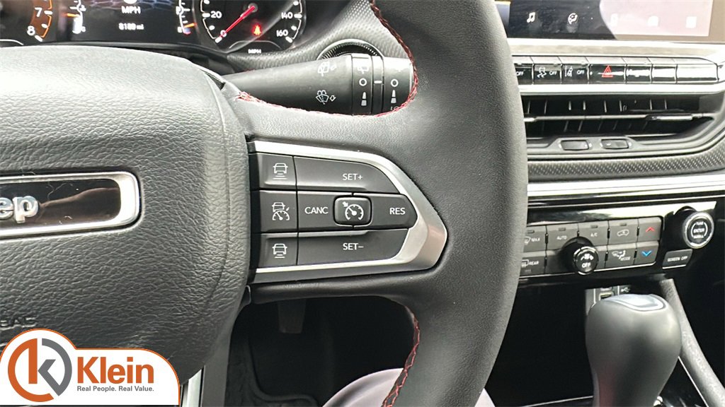 Used 2024 Jeep Compass Trailhawk image 17