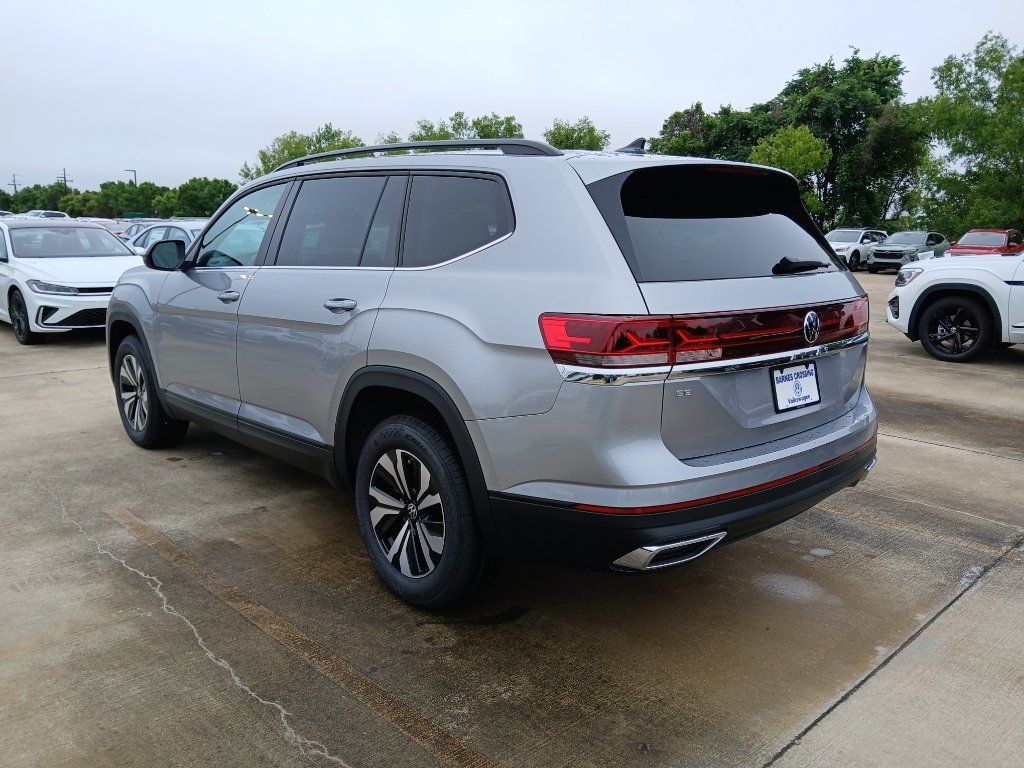 New 2026 Volkswagen Atlas SE FWD image 3