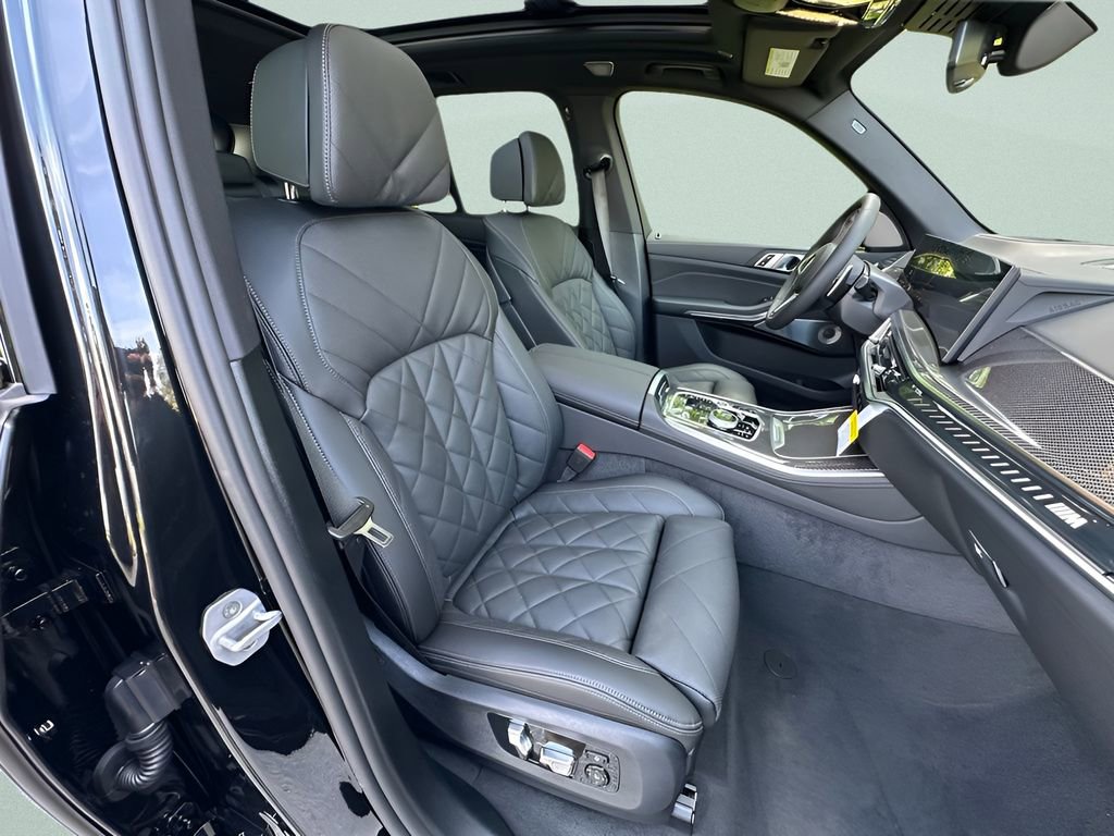 New 2026 BMW X5 M60i AWD/4WD image 24