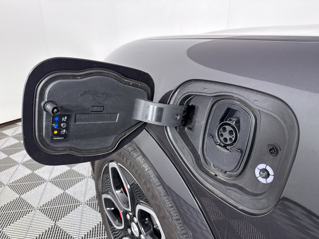Certified 2022 Ford Mustang Mach-E GT image 13