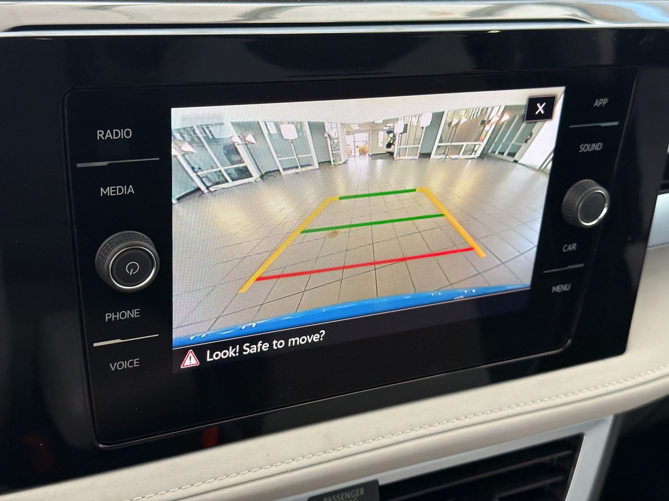 New 2026 Volkswagen Taos SE FWD image 16