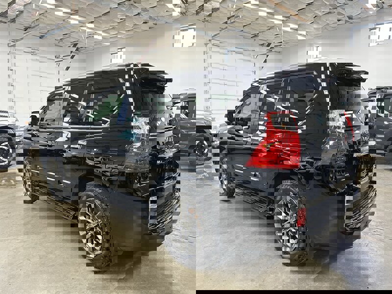 Used 2012 Lexus GX 460 Premium image 5