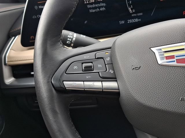 Used 2024 Cadillac XT4 Luxury w/ Cold Weather Package AWD/4WD image 23