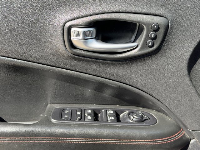 Used 2021 Jeep Compass Trailhawk AWD/4WD image 22
