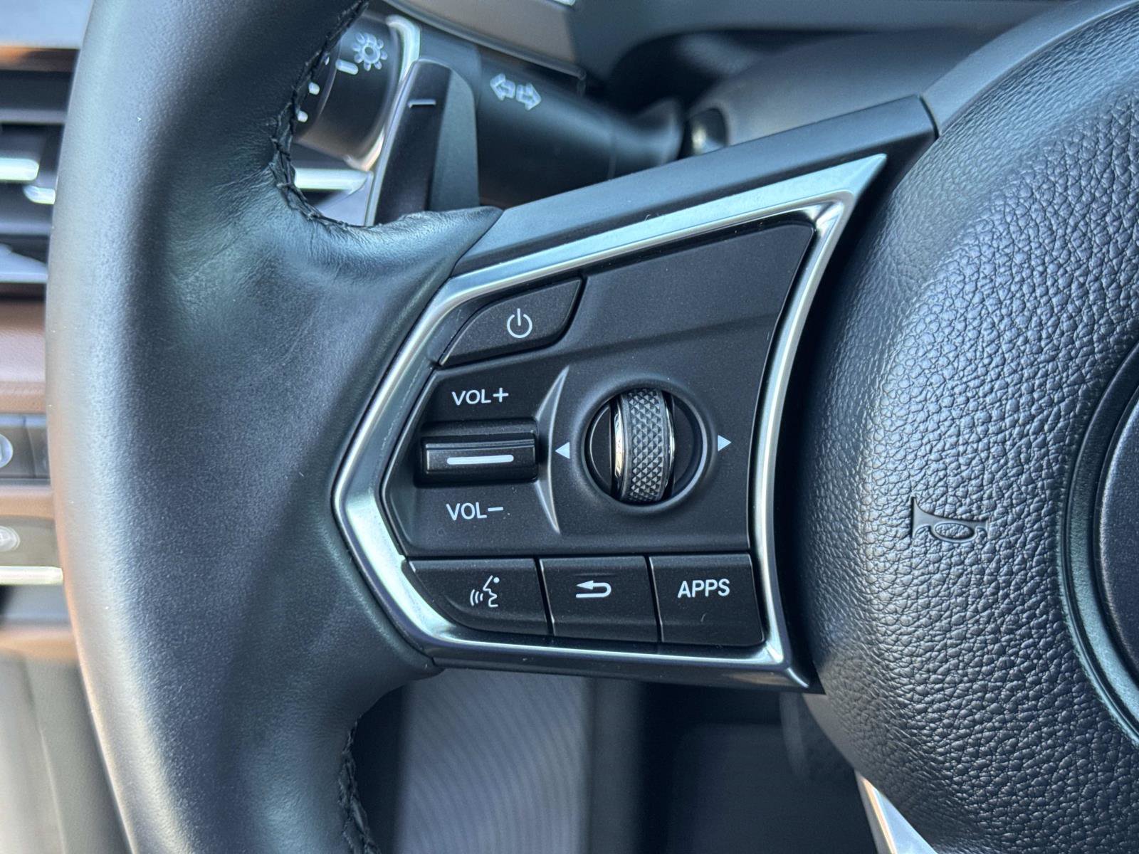 Used 2024 Acura MDX FWD w/ Technology Package image 11