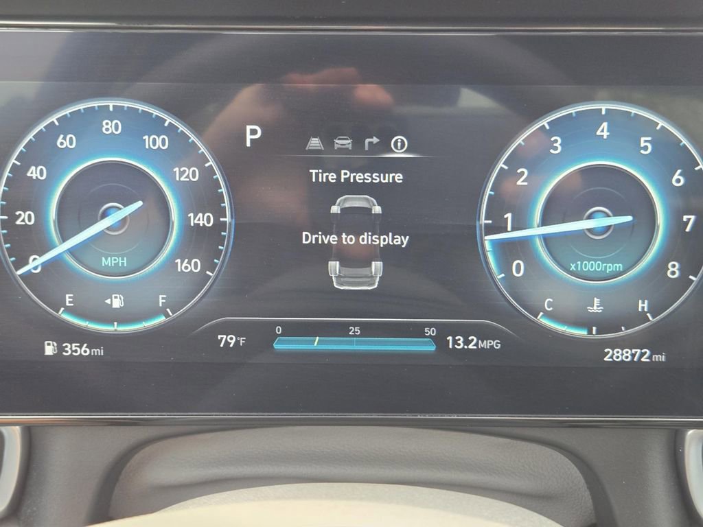 Used 2025 Hyundai Elantra SEL FWD image 26