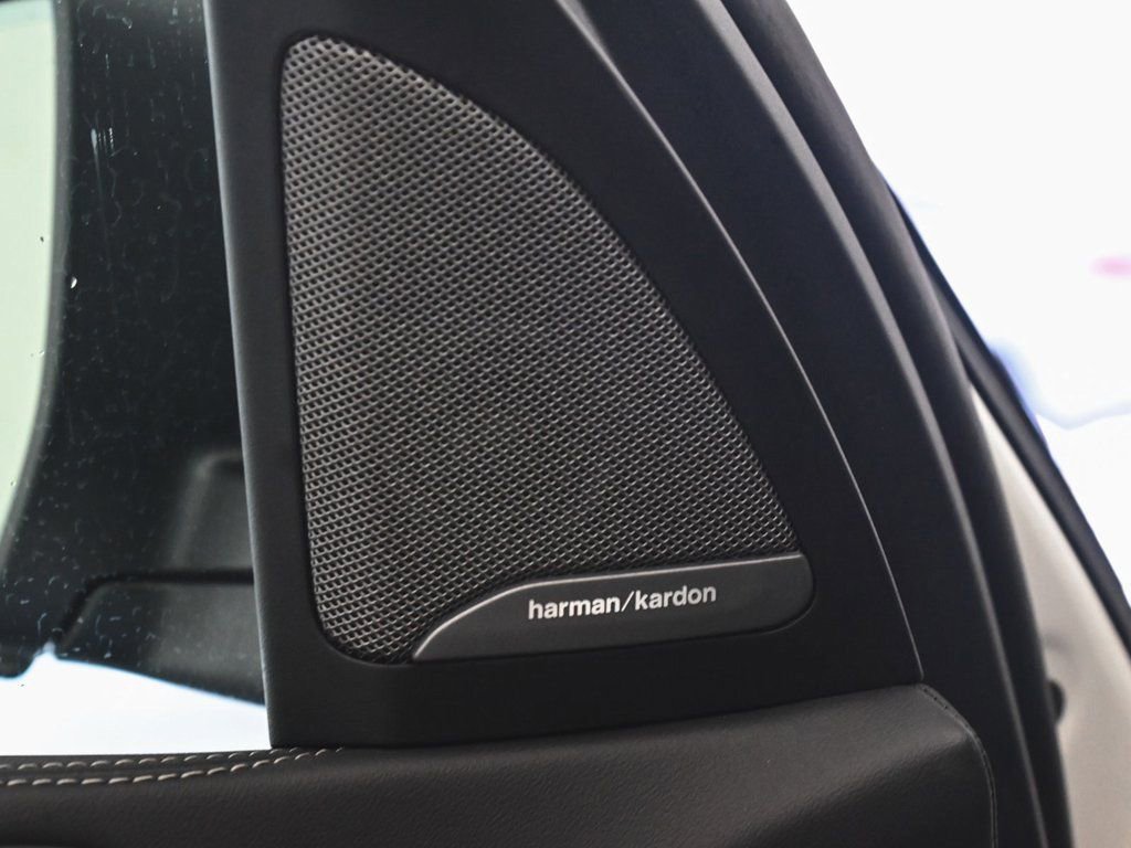 Used 2026 BMW X5 xDrive40i image 9