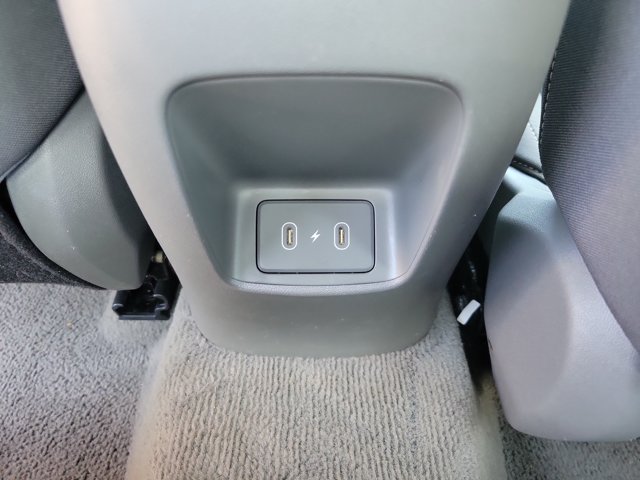 Used 2025 Hyundai Elantra SEL FWD image 10