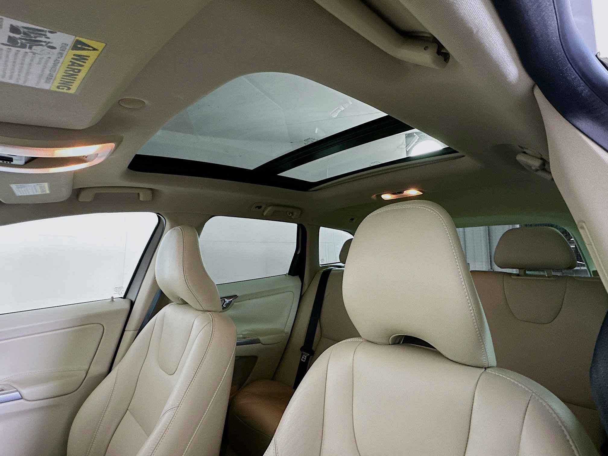 Used 2015 Volvo XC60 T5 Premier image 24