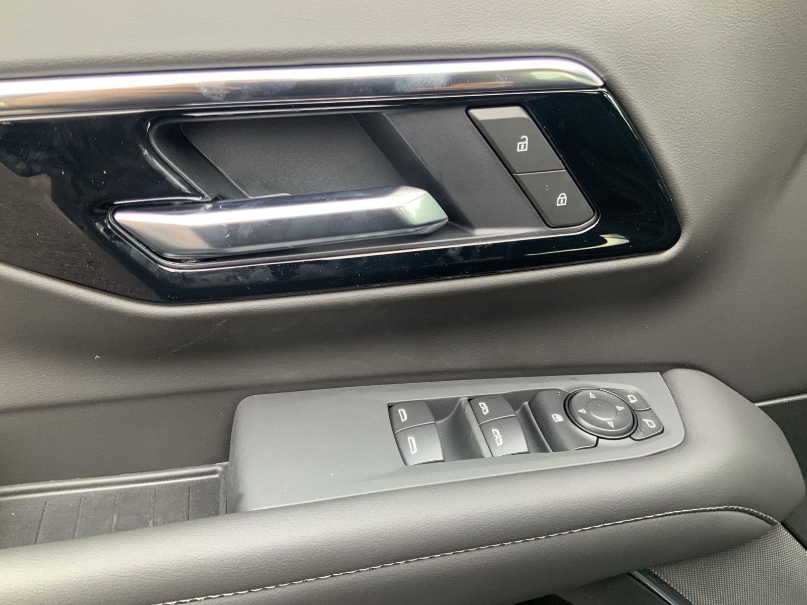 New 2026 Chevrolet Tahoe LS image 26