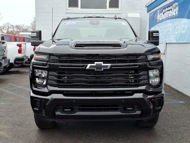 Used 2026 Chevrolet Silverado 2500 Custom w/ Custom Value Package image 2