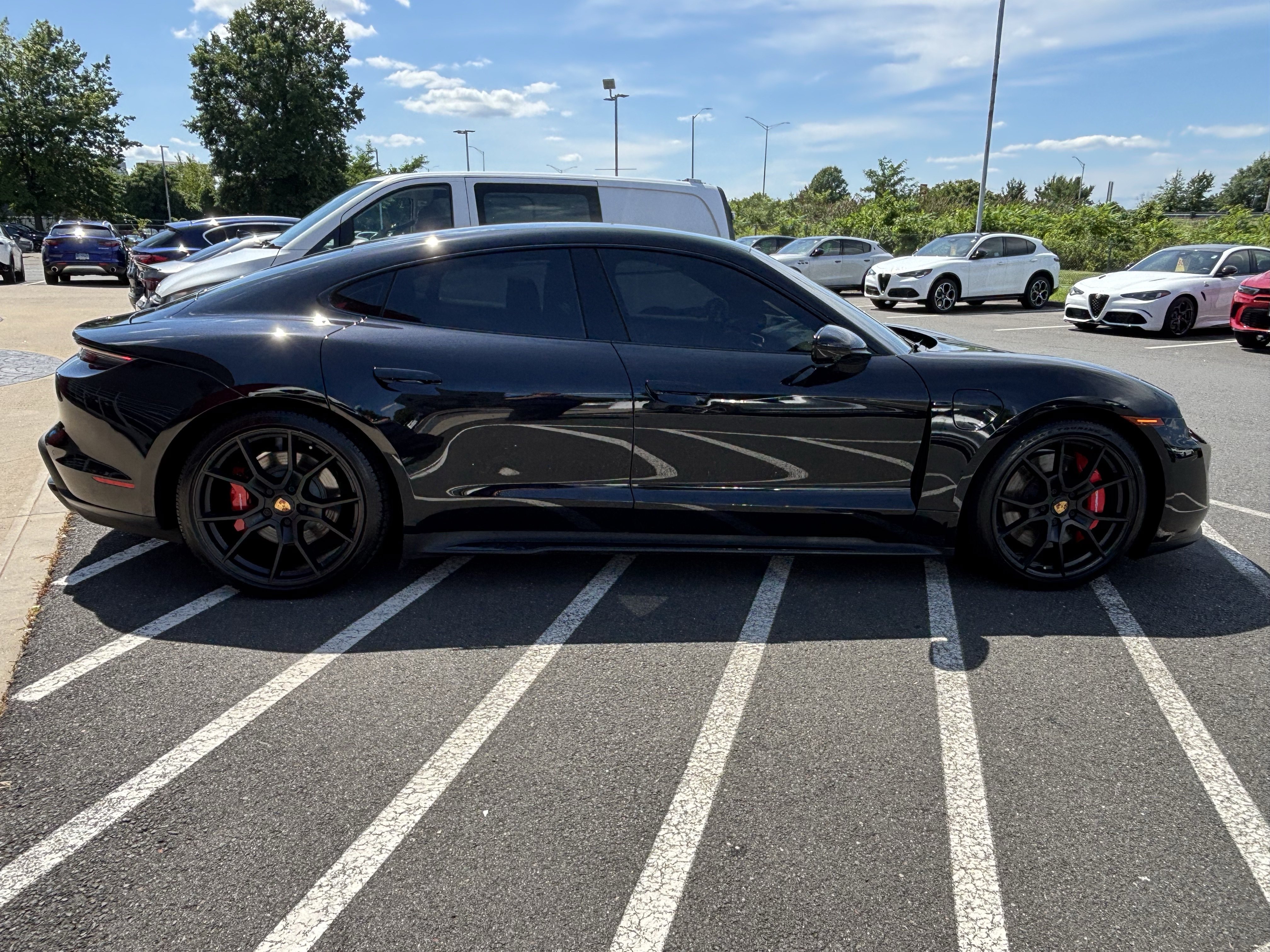 Used 2023 Porsche Taycan GTS AWD/4WD image 9