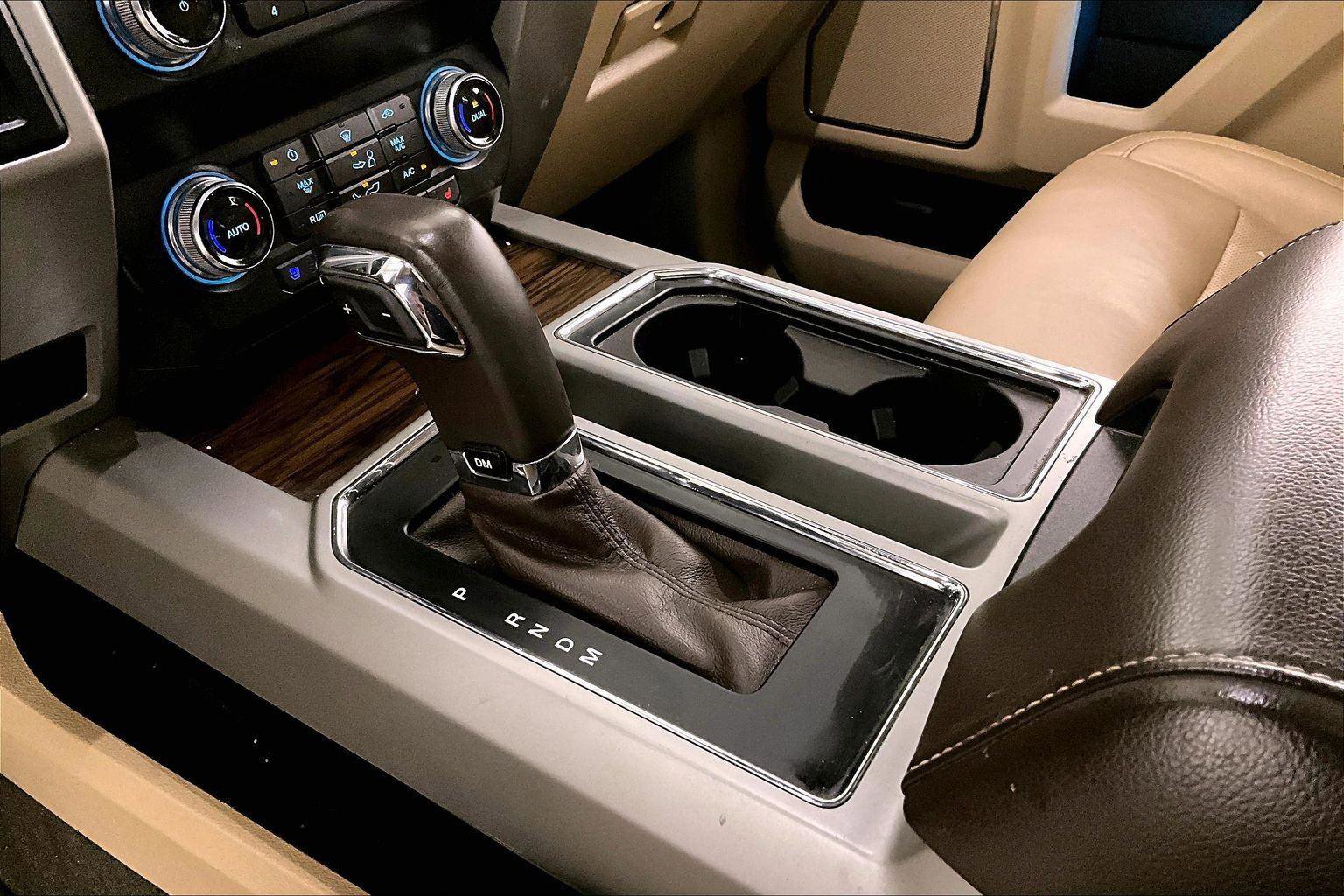 Used 2019 Ford F150 Lariat w/ Equipment Group 502A Luxury image 16