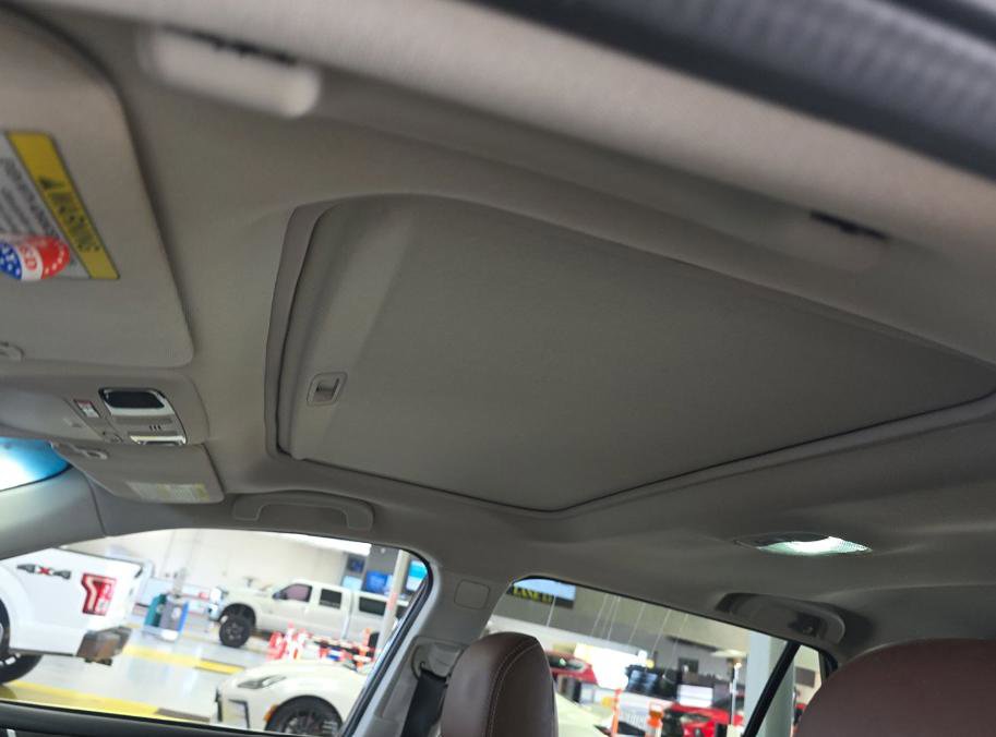 Used 2019 Subaru Outback 3.6R Touring w/ Popular Package #3A image 8