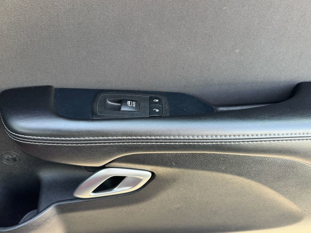 Used 2019 Dodge Challenger SXT image 20