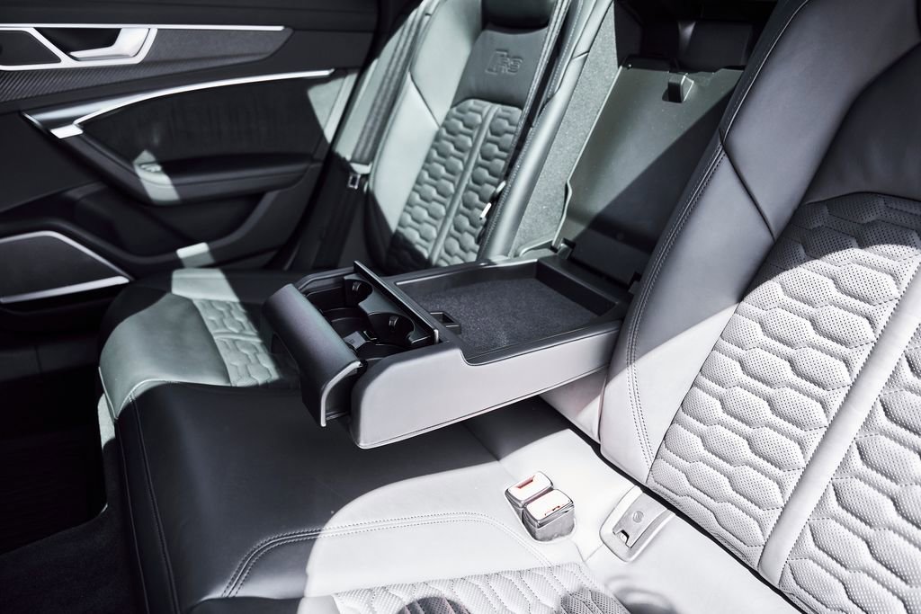 Used 2022 Audi RS 6 image 58