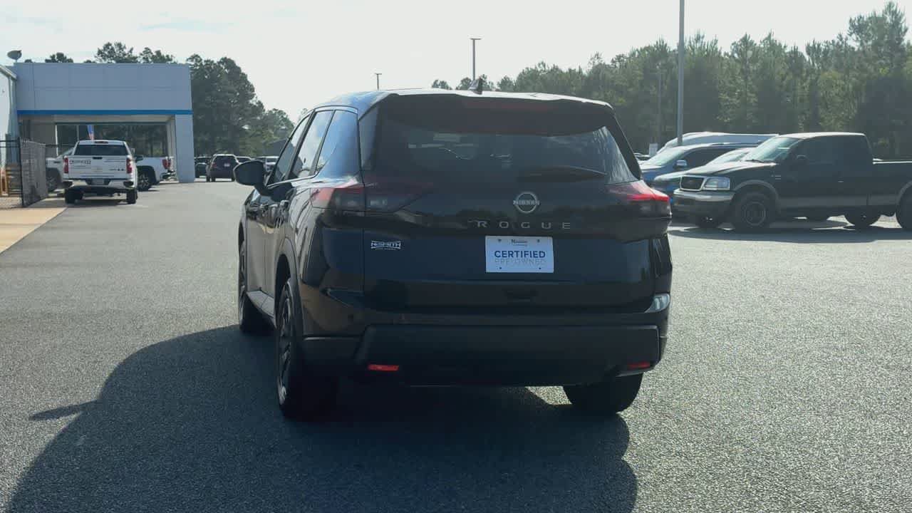 Used 2025 Nissan Rogue SV FWD image 7