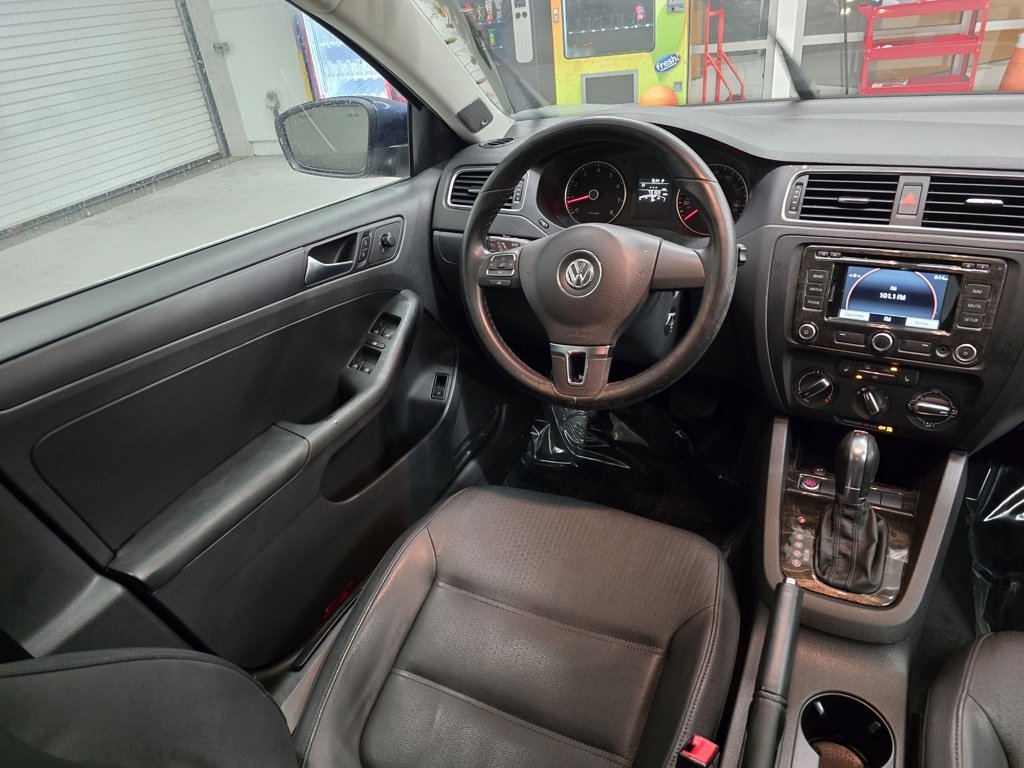 Used 2012 Volkswagen Jetta SEL image 31