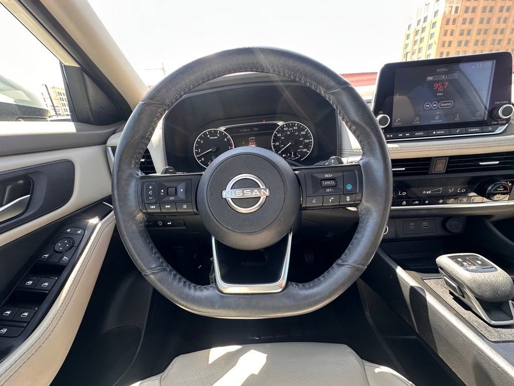 Certified 2023 Nissan Rogue SV w/ SV Premium B Package FWD image 17