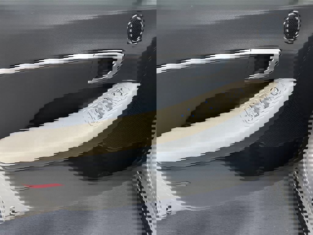 Used 2025 Hyundai Sonata SEL image 5