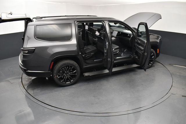 New 2026 Jeep Grand Wagoneer Summit w/ Rear Seat Video Group I image 30