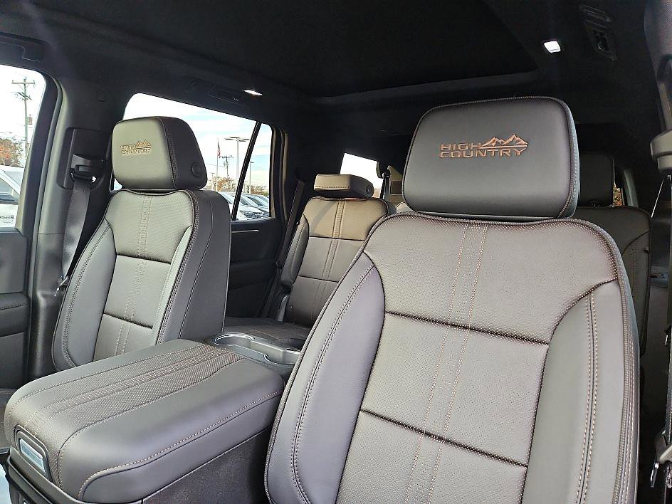 New 2026 Chevrolet Tahoe High Country w/ Sun And Tow Package image 16