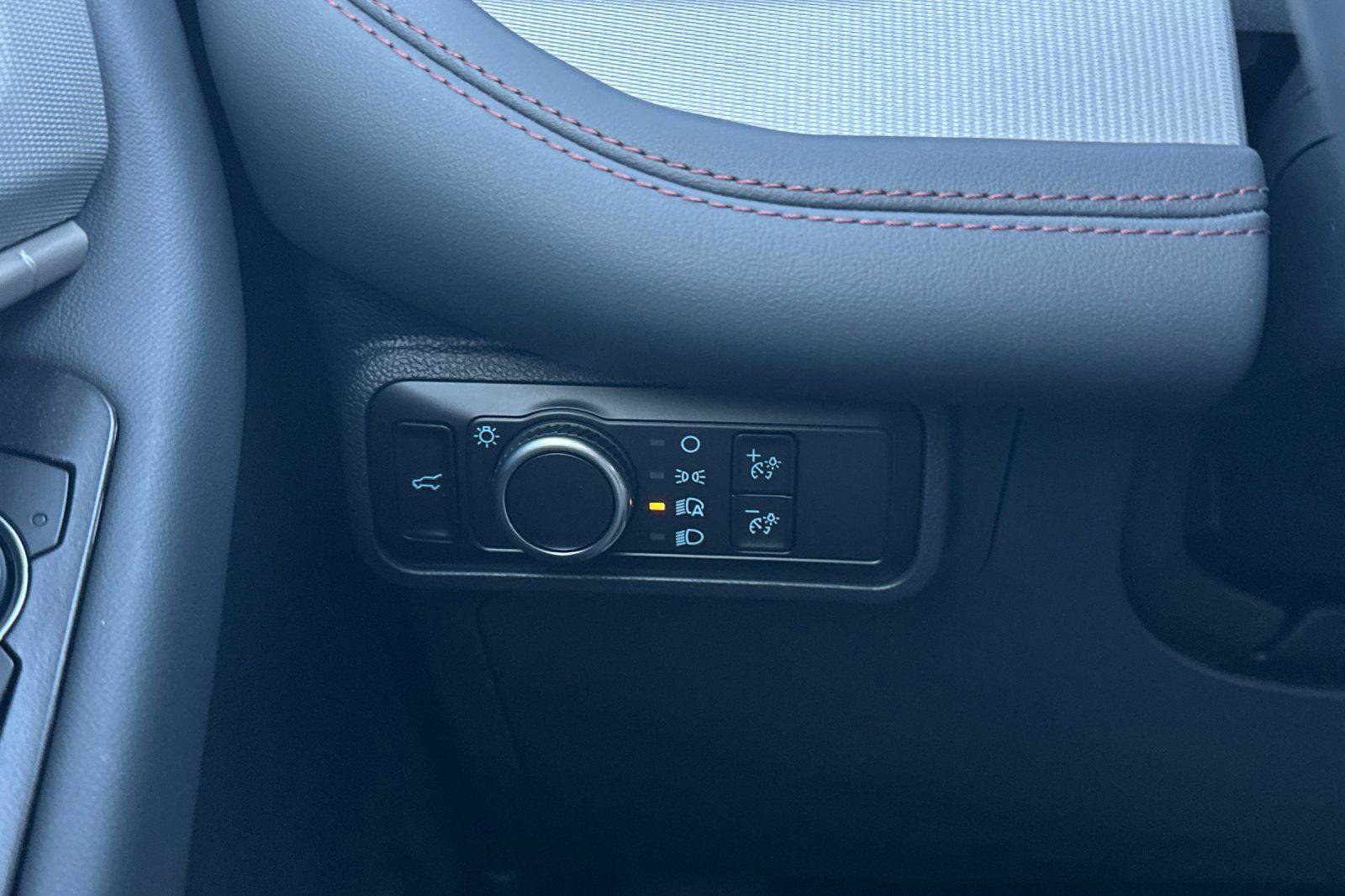 New 2026 Ford Explorer Active image 24